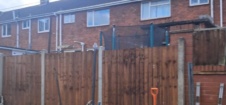 Garden Fencing Solutions in Redditch
