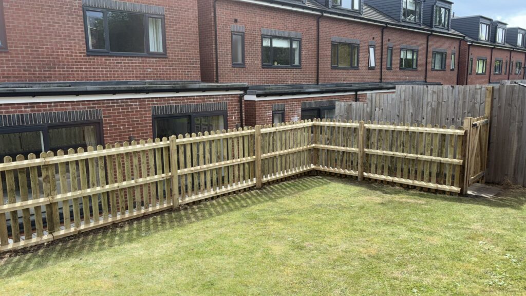 picket fencing harbourne