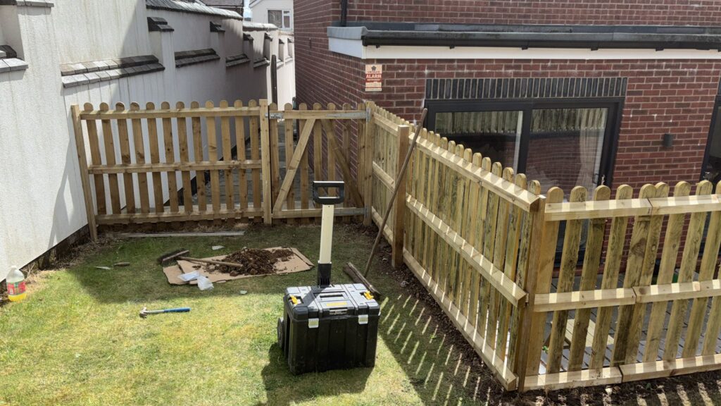 picket fencing harbourne